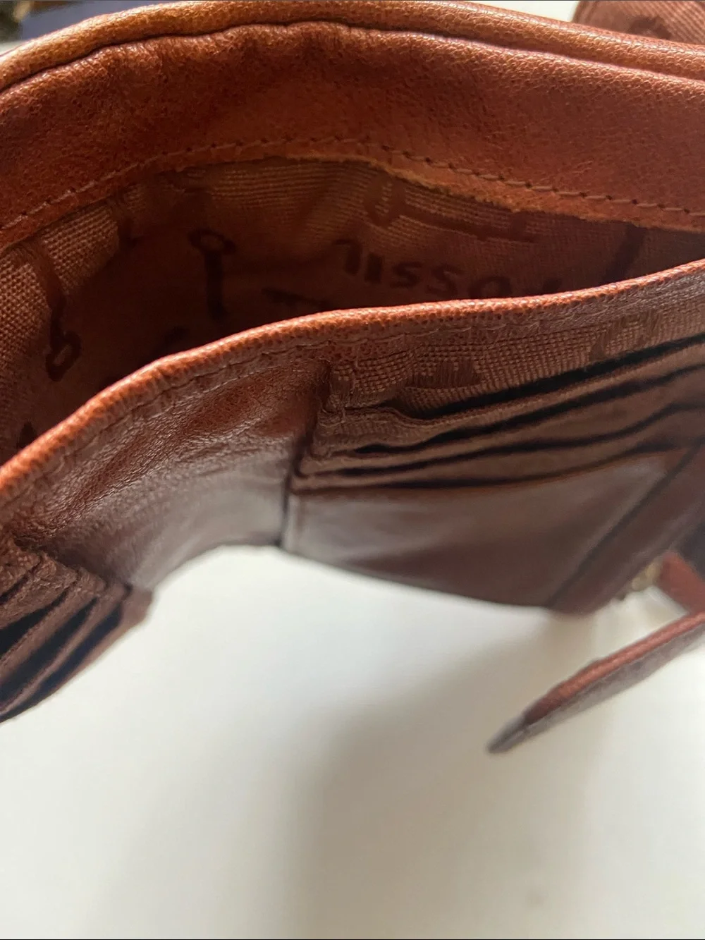 Fossil Brown Leather Compact Zip Wallet with Brass Plate 5 x 4.5”